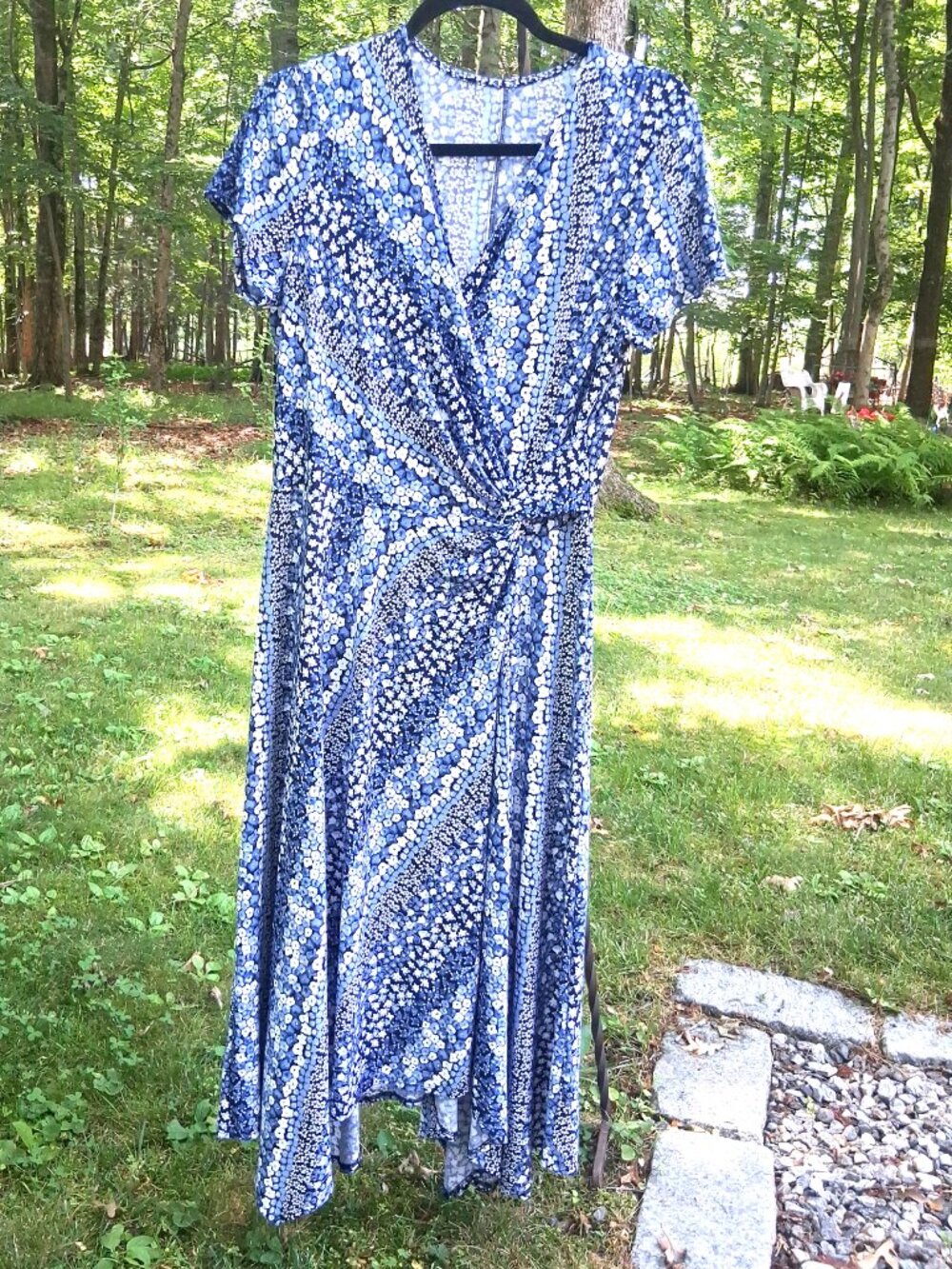 PERCEPTIONS NEW YORK Blue Ditsy Floral Faux-Wrap Handkerchief Hem Midi Dress -